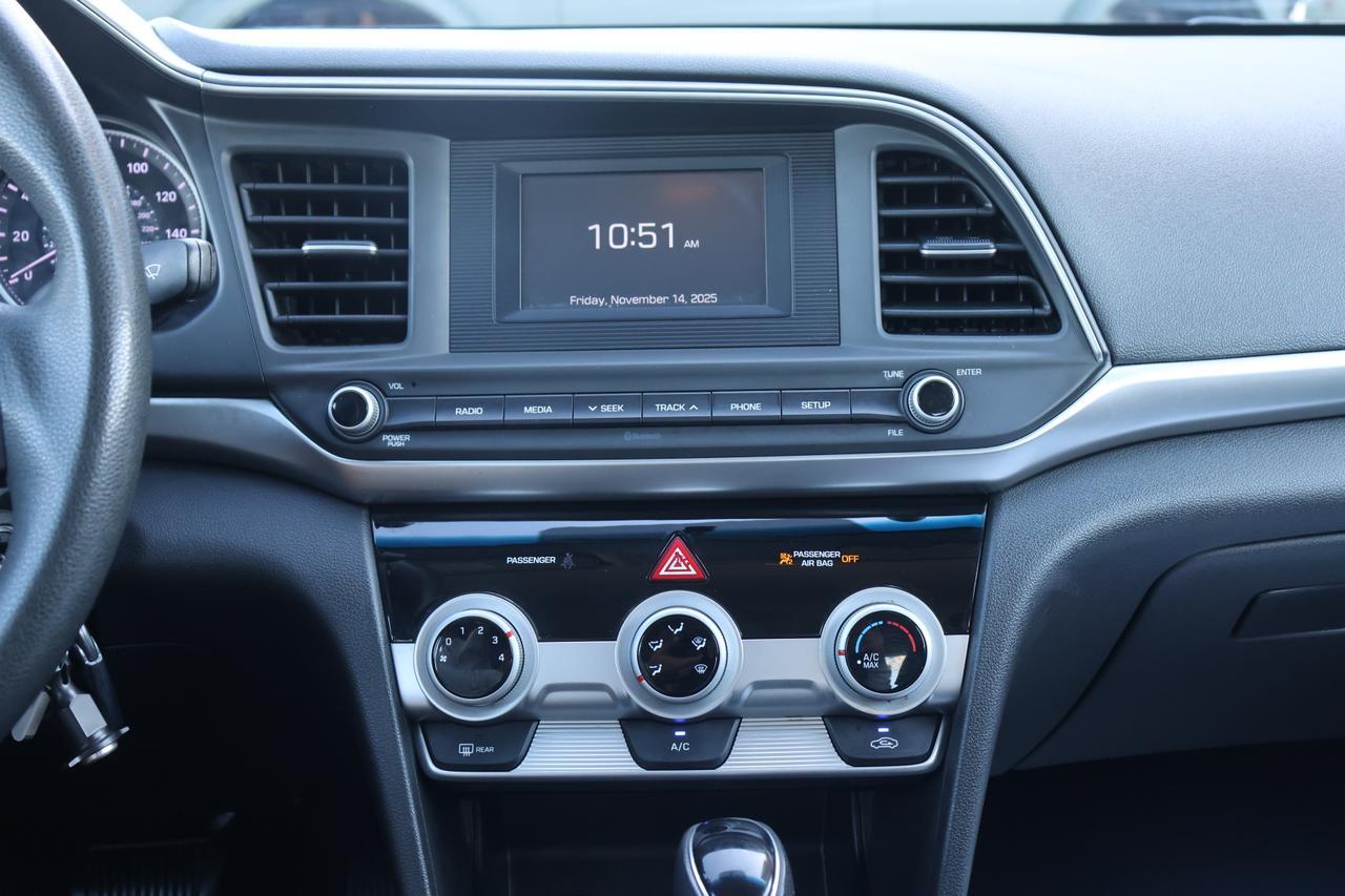 2019 HYUNDAI ELANTRA SE GRAY at G Motors