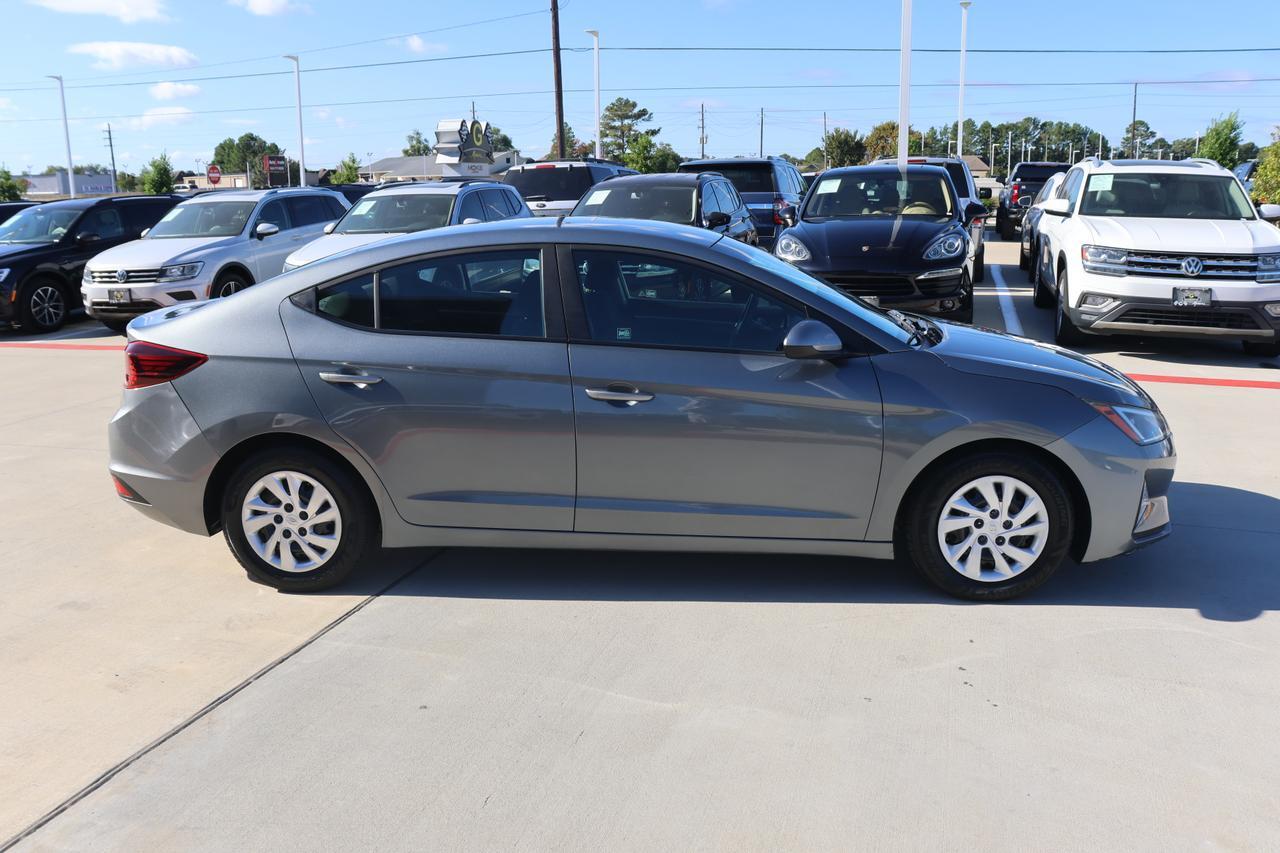 2019 HYUNDAI ELANTRA SE GRAY at G Motors