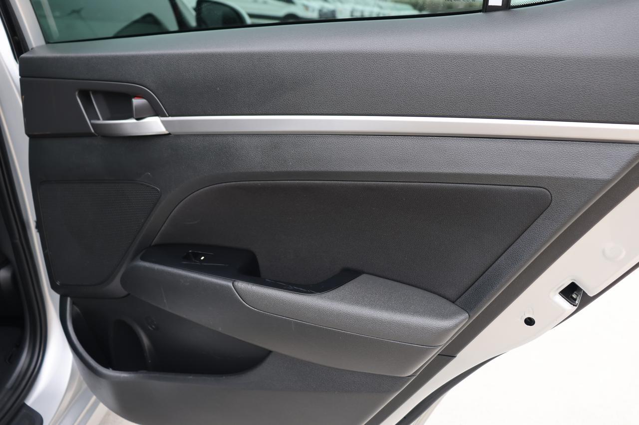 2019 HYUNDAI ELANTRA SEL Houston TX