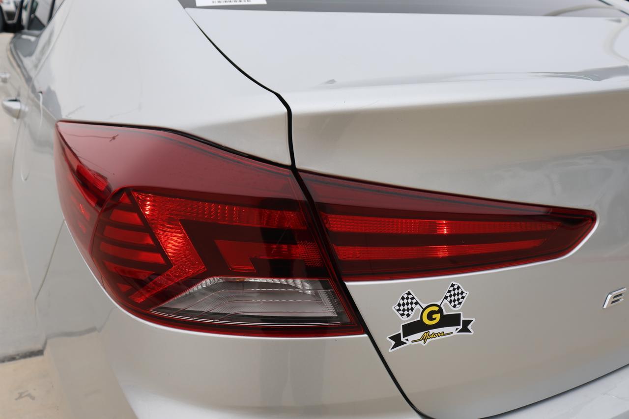 2019 HYUNDAI ELANTRA SEL Houston TX