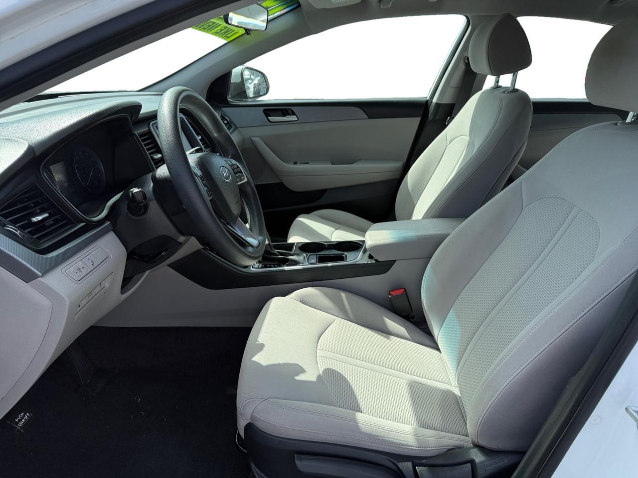 2019 HYUNDAI SONATA SE SE Kansas City MO