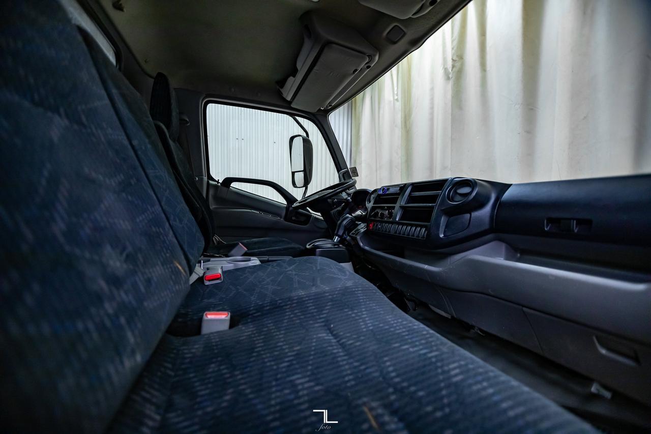 2019 Hino 195 Cab Over 20 Ft. Flat Deck Diesel Red Deer AB