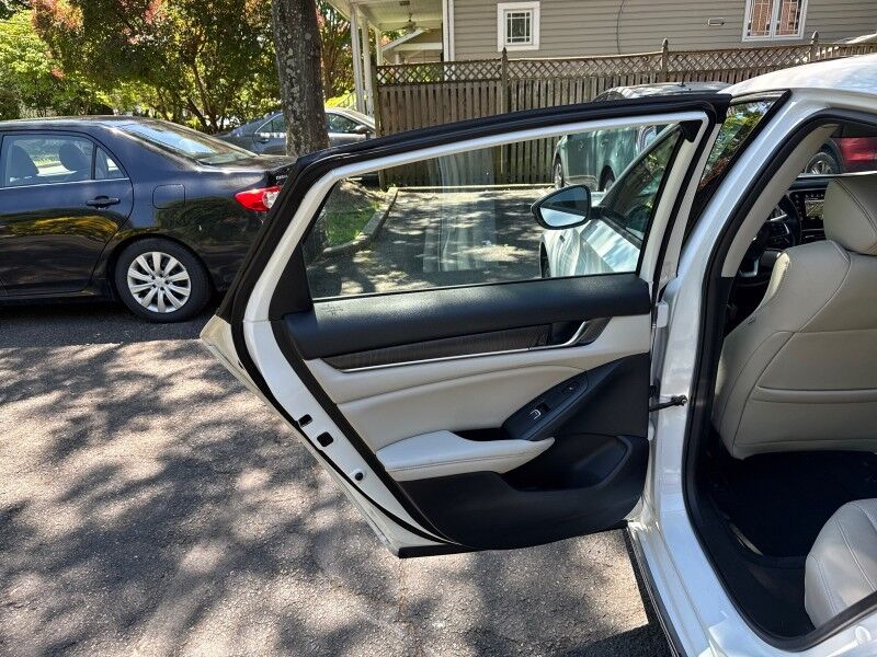 2019 Honda Accord Hybrid Touring Arlington VA