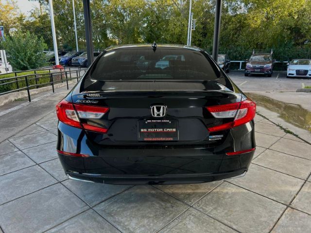2019 Honda Accord Hybrid Touring 99,980 mi.