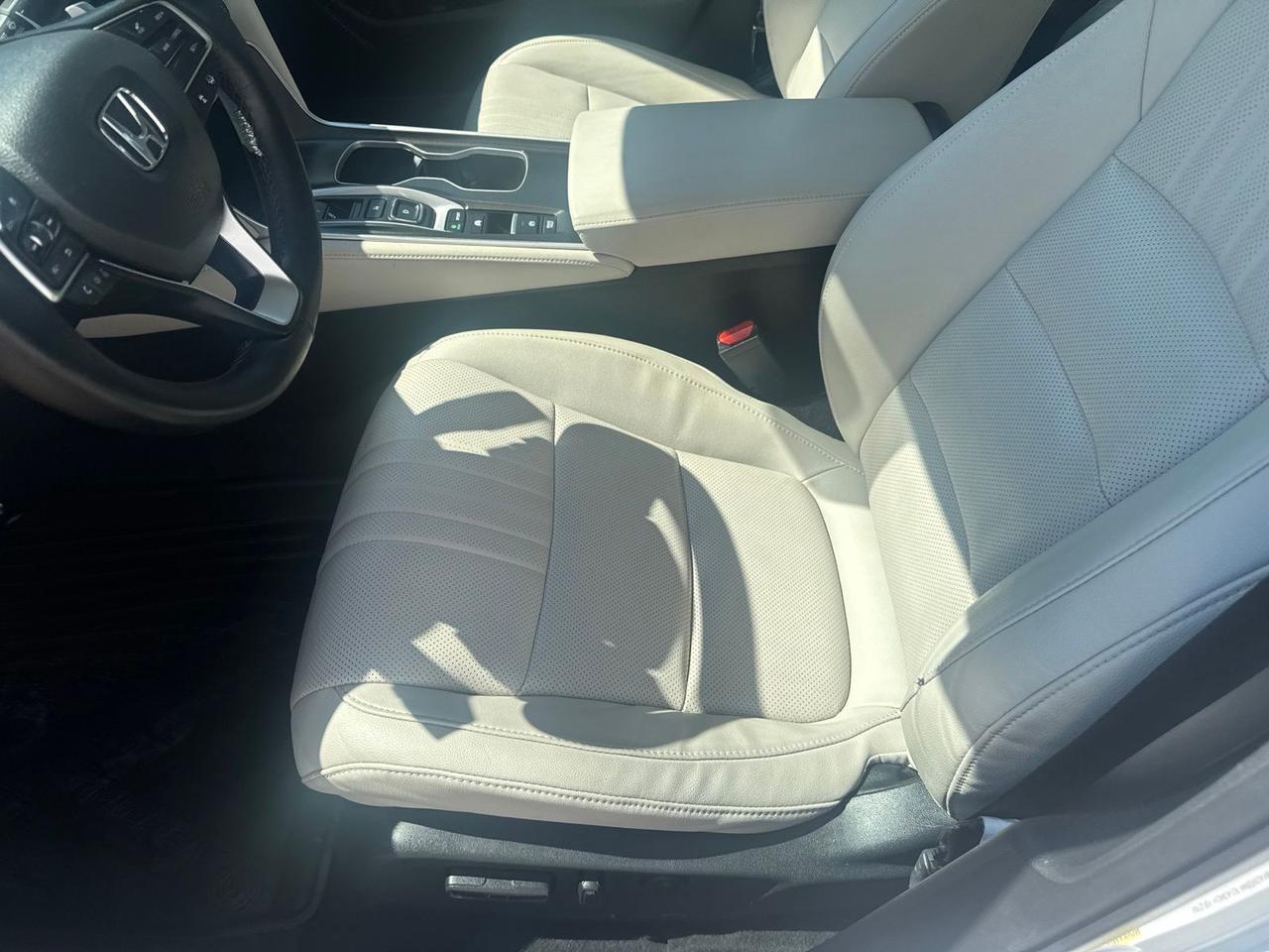 2019 Honda Accord Hybrid Touring West Burlington IA