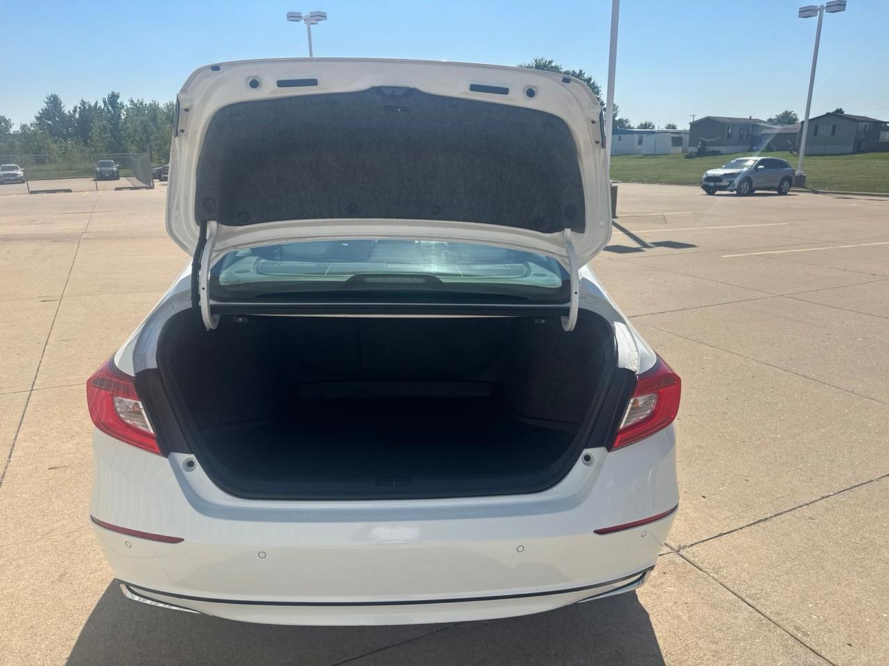 2019 Honda Accord Hybrid Touring West Burlington IA