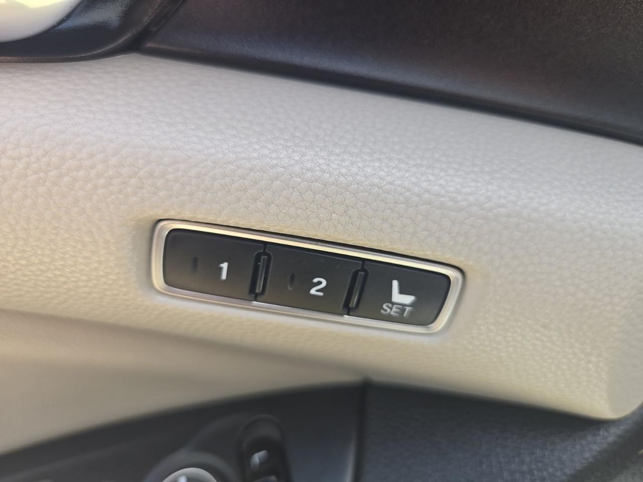 2019 Honda Accord Hybrid Touring West Burlington IA