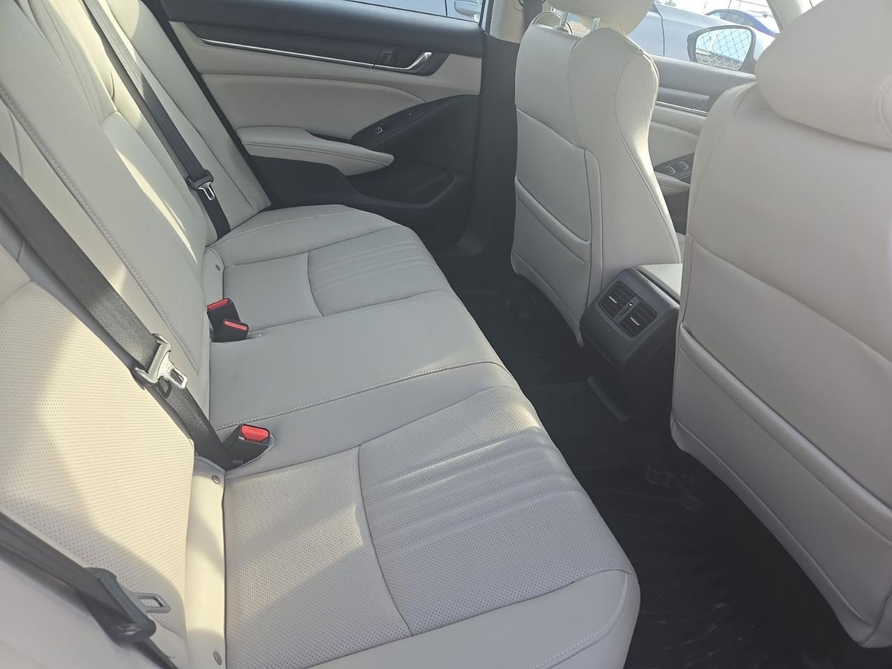 2019 Honda Accord Hybrid Touring West Burlington IA