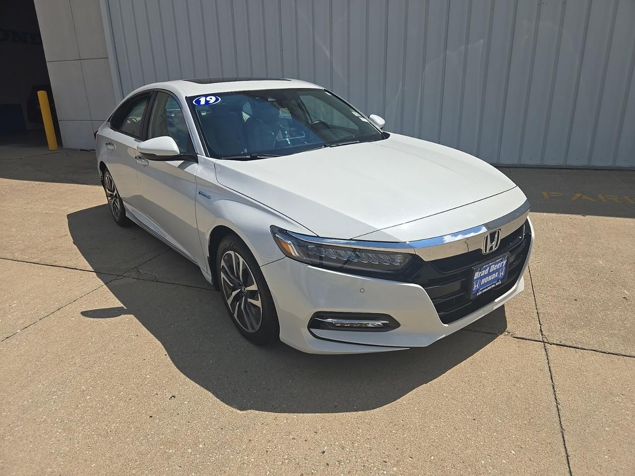 2019 Honda Accord Hybrid Touring