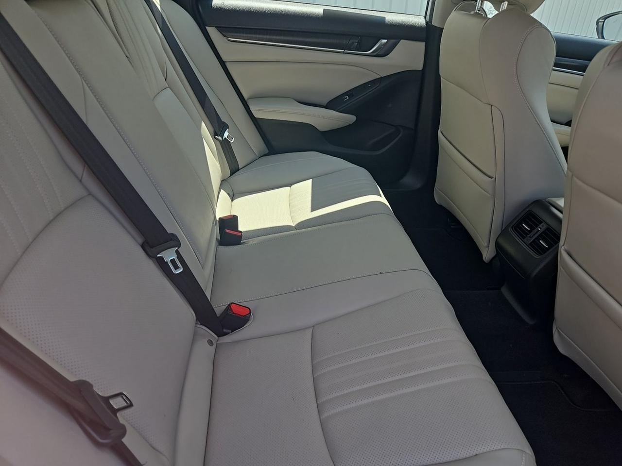 2019 Honda Accord Hybrid Touring West Burlington IA