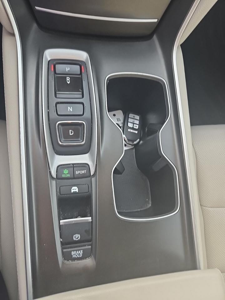 2019 Honda Accord Hybrid Touring West Burlington IA