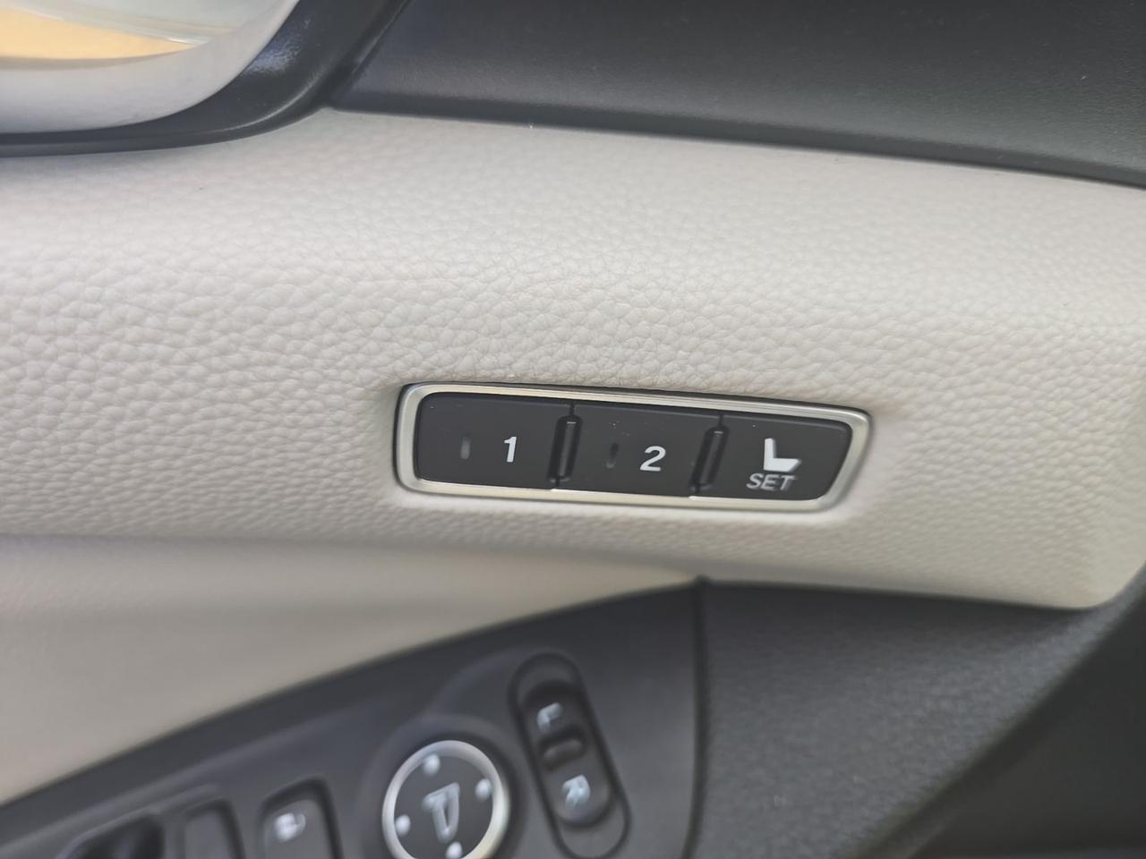 2019 Honda Accord Hybrid Touring West Burlington IA