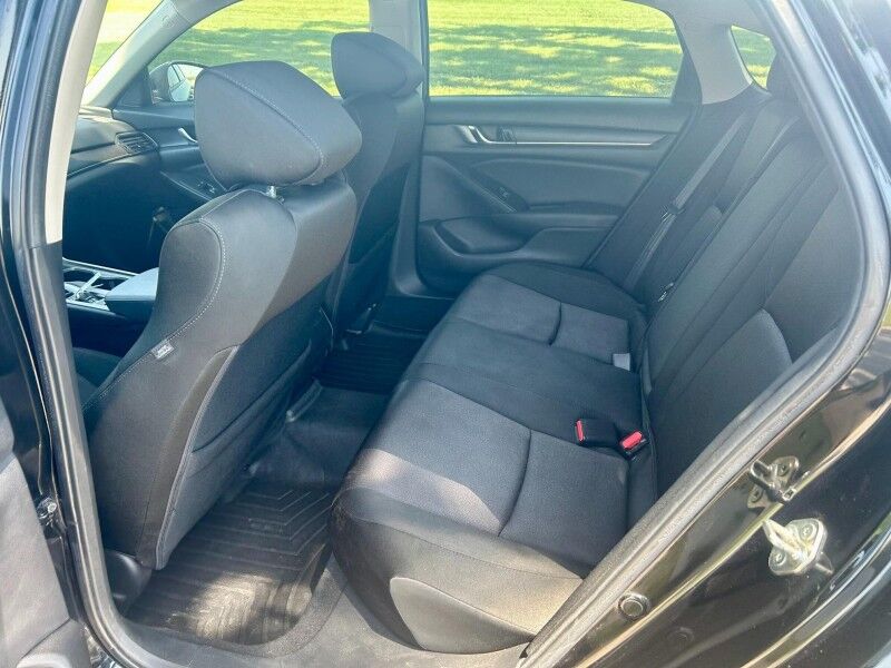 2019 Honda Accord Sedan EX 1.5T Harper KS