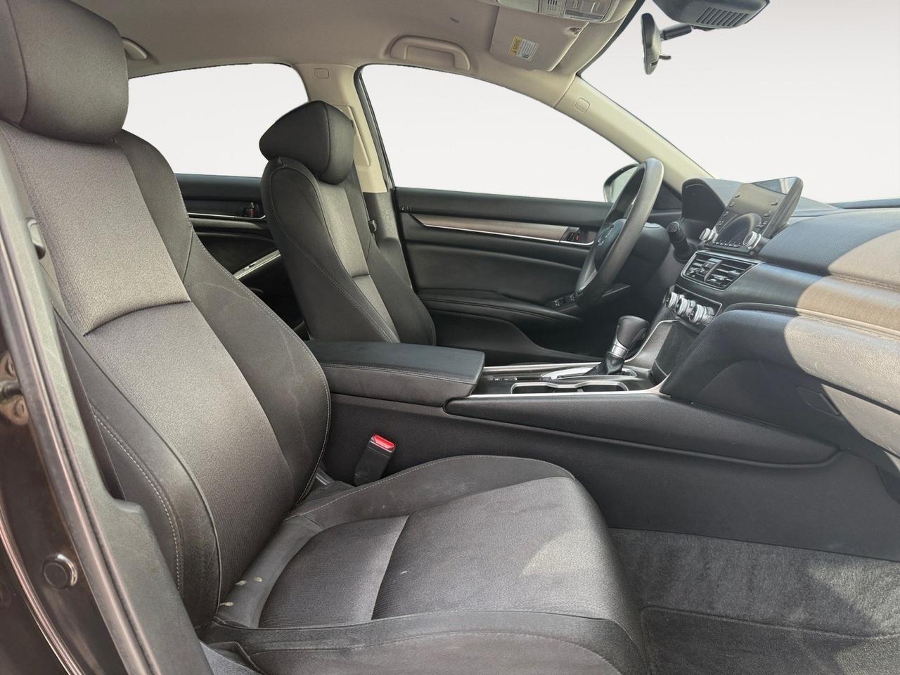 2019 Honda Accord Sedan LX 1.5T, BACKUP CAMERA, POWER MIRRORS, KEYLESS START, BLUETOOTH, USB, AUX, DONT LET THIS HONDA PASS YOU BY! Norfolk VA