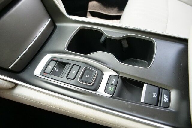 2019 Honda Accord Sedan Touring 2.0T / Heated & Cooled Seats / Sunroof! High Point NC