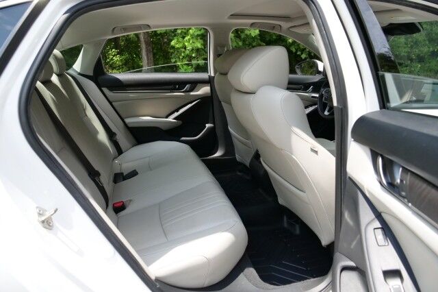 2019 Honda Accord Sedan Touring 2.0T / Heated & Cooled Seats / Sunroof! High Point NC