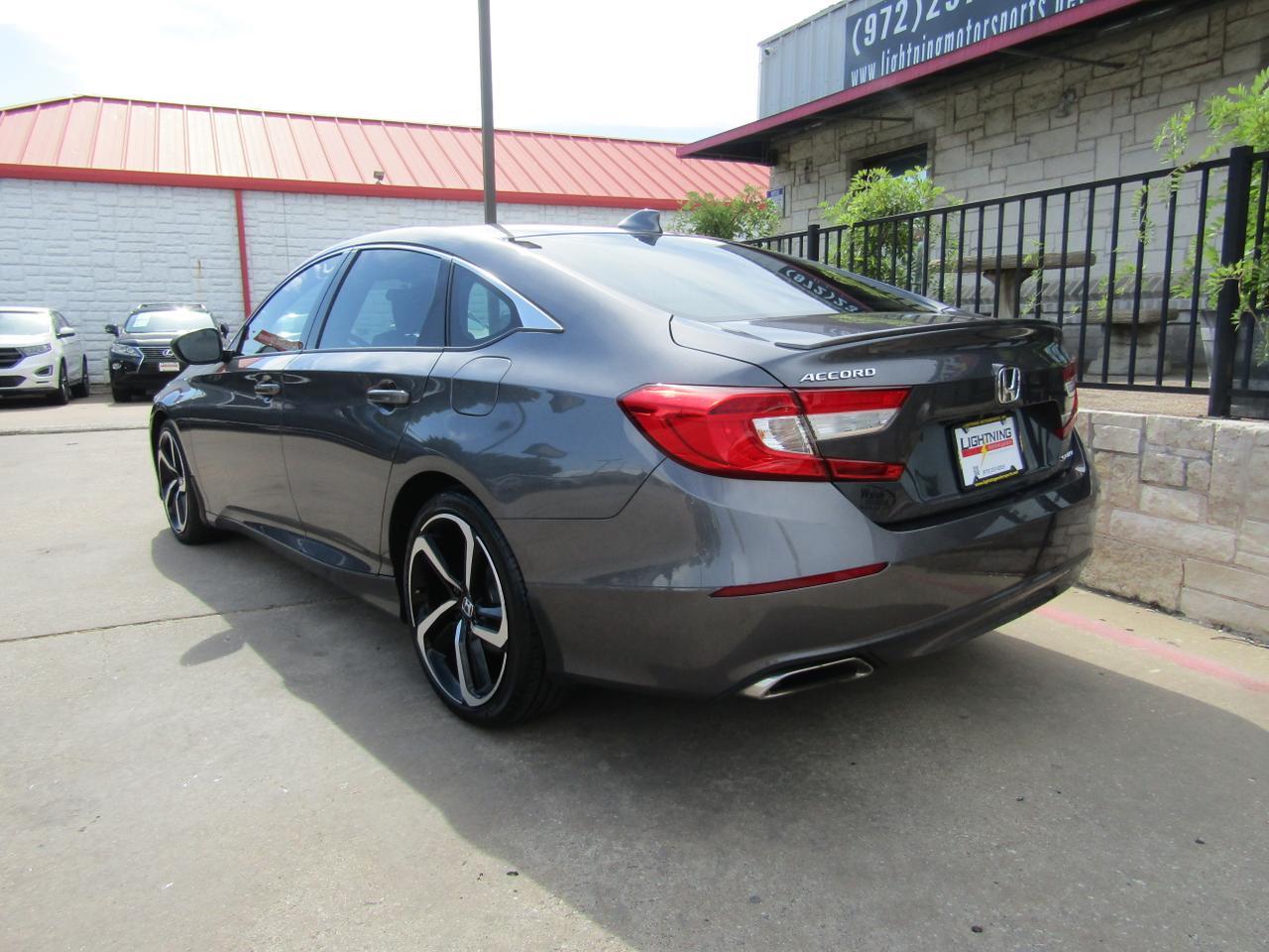 2019 Honda Accord Sport 1.5T photo 3
