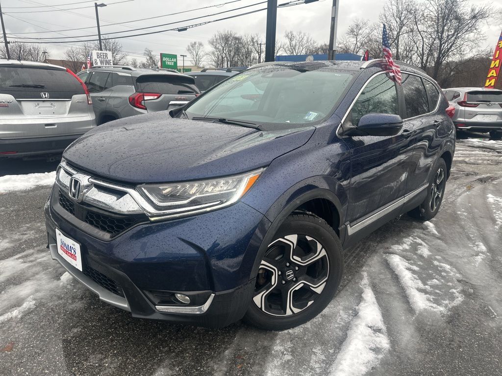 2019 Honda CR-V Touring's photo