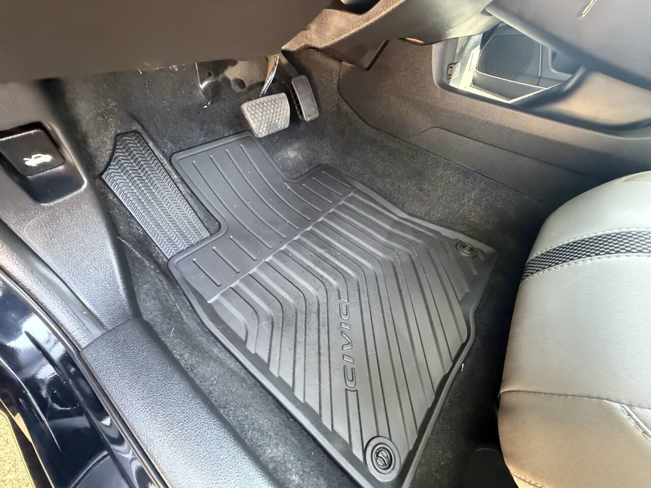 2019 Honda Civic LX 4dr Sedan CVT Eldridge IA