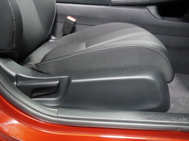 2019 Honda Civic Sedan LX *ADAPTIVE CRUISE, LANE KEEP ASSIST, FORWARD COLLISION ALERT, BACKUP-CAMERA, COLOR DISPLAY, MULTI-FUNCTION STEERING WHEEL, AUTO CLIMATE CONTROL, BLUETOOTH PHONE & AUDIO Round Rock TX