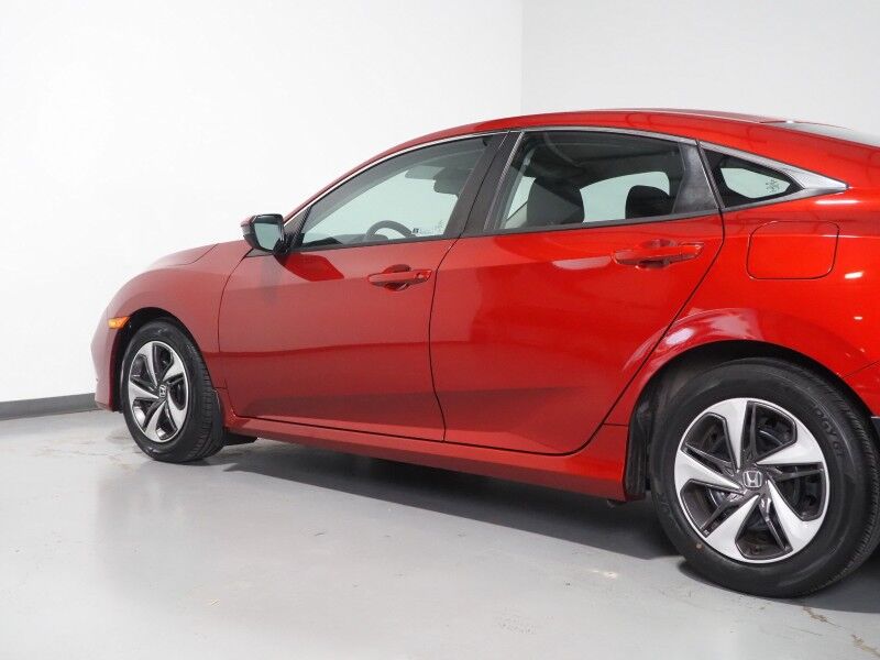 2019 Honda Civic Sedan LX *ADAPTIVE CRUISE, LANE KEEP ASSIST, FORWARD COLLISION ALERT, BACKUP-CAMERA, COLOR DISPLAY, MULTI-FUNCTION STEERING WHEEL, AUTO CLIMATE CONTROL, BLUETOOTH PHONE & AUDIO Round Rock TX
