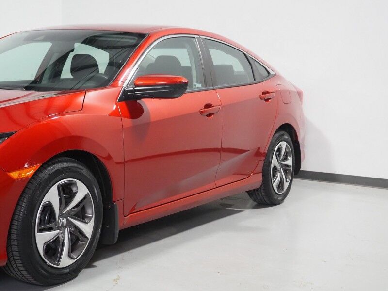 2019 Honda Civic Sedan LX *ADAPTIVE CRUISE, LANE KEEP ASSIST, FORWARD COLLISION ALERT, BACKUP-CAMERA, COLOR DISPLAY, MULTI-FUNCTION STEERING WHEEL, AUTO CLIMATE CONTROL, BLUETOOTH PHONE & AUDIO Round Rock TX