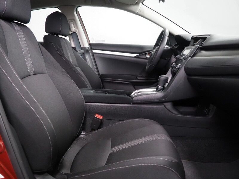 2019 Honda Civic Sedan LX *ADAPTIVE CRUISE, LANE KEEP ASSIST, FORWARD COLLISION ALERT, BACKUP-CAMERA, COLOR DISPLAY, MULTI-FUNCTION STEERING WHEEL, AUTO CLIMATE CONTROL, BLUETOOTH PHONE & AUDIO Round Rock TX