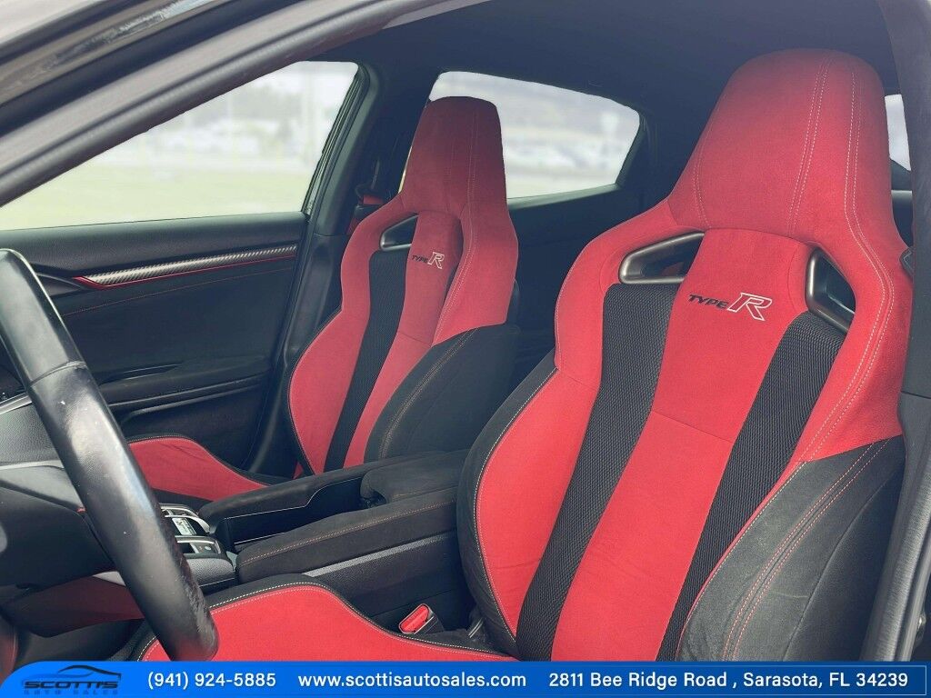 2019 Honda Civic Type R TOURING~BLUETOOTH~BUCKETS SEATS~CARBON FIBER~SPOILER~AFTERMARKET EQ~HOOD SCOOP~PRE WIRED FOR AMPLIFIER~TURBOCHARGER~ONLINE FINANCE AND SHIPPING AVAILABLE!!! Sarasota FL