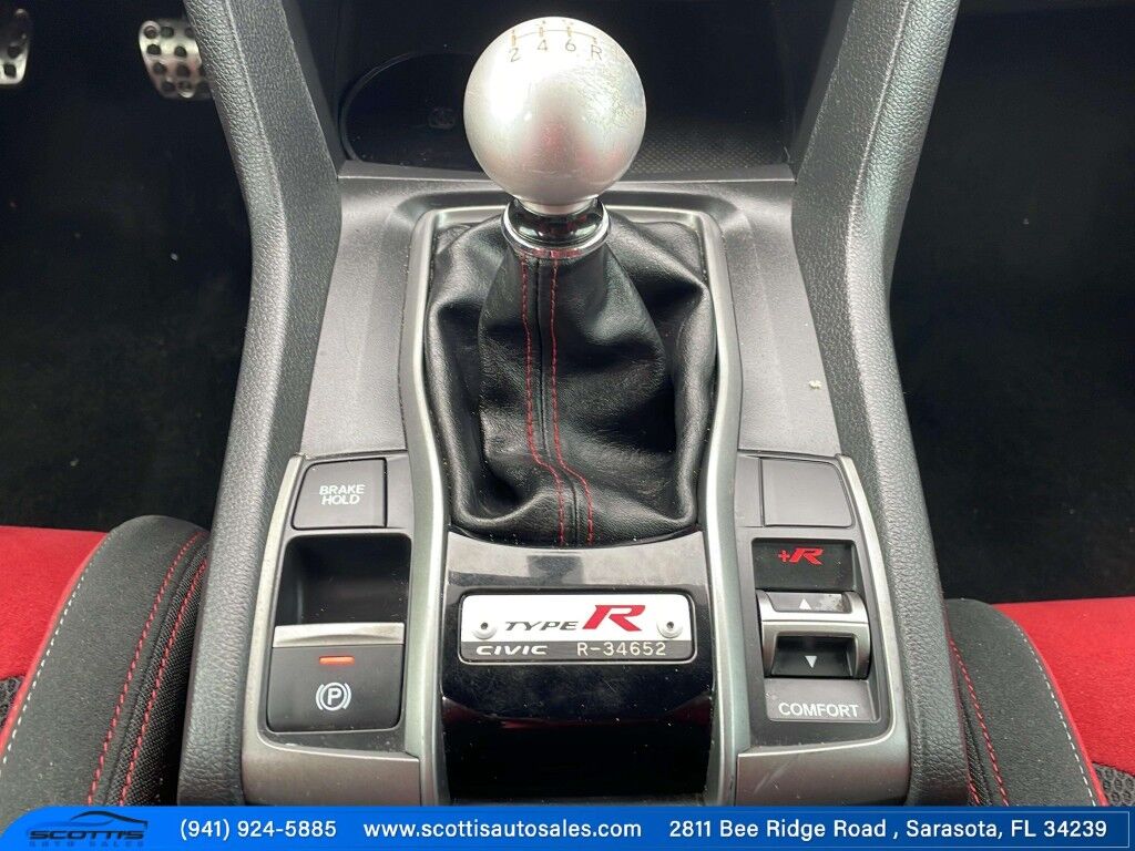 2019 Honda Civic Type R TOURING~BLUETOOTH~BUCKETS SEATS~CARBON FIBER~SPOILER~AFTERMARKET EQ~HOOD SCOOP~PRE WIRED FOR AMPLIFIER~TURBOCHARGER~ONLINE FINANCE AND SHIPPING AVAILABLE!!! Sarasota FL