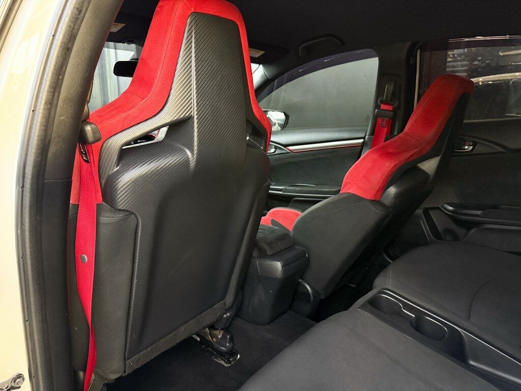 2019 Honda Civic Type R Touring photo 18