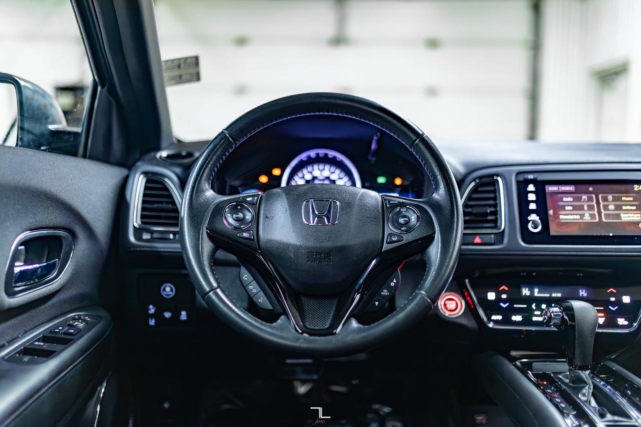 2019 Honda HR-V AWD Sport Roof BCam Red Deer AB