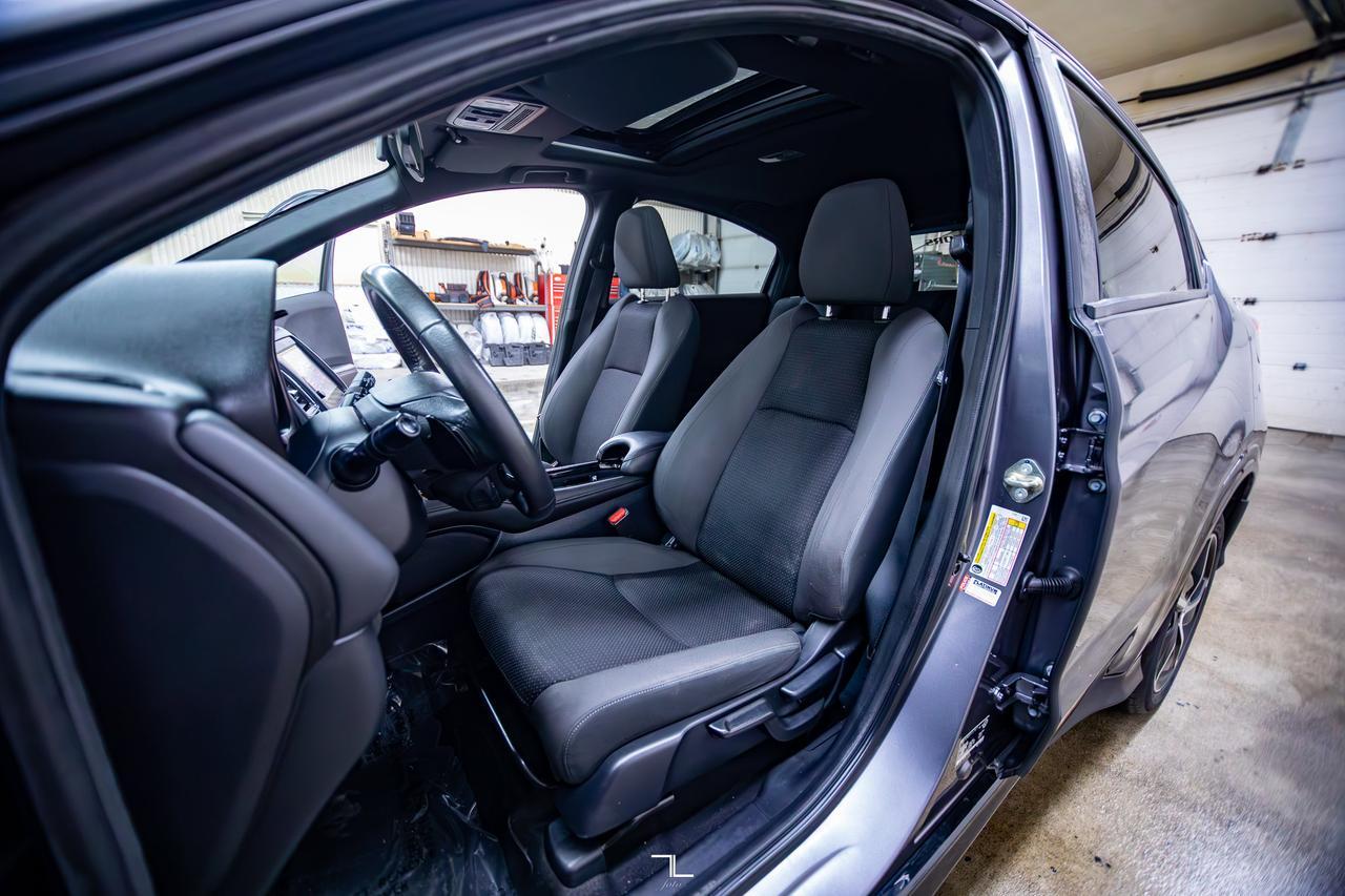 2019 Honda HR-V AWD Sport Roof BCam Red Deer AB