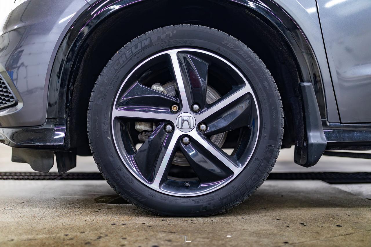 2019 Honda HR-V AWD Sport Roof BCam Red Deer AB