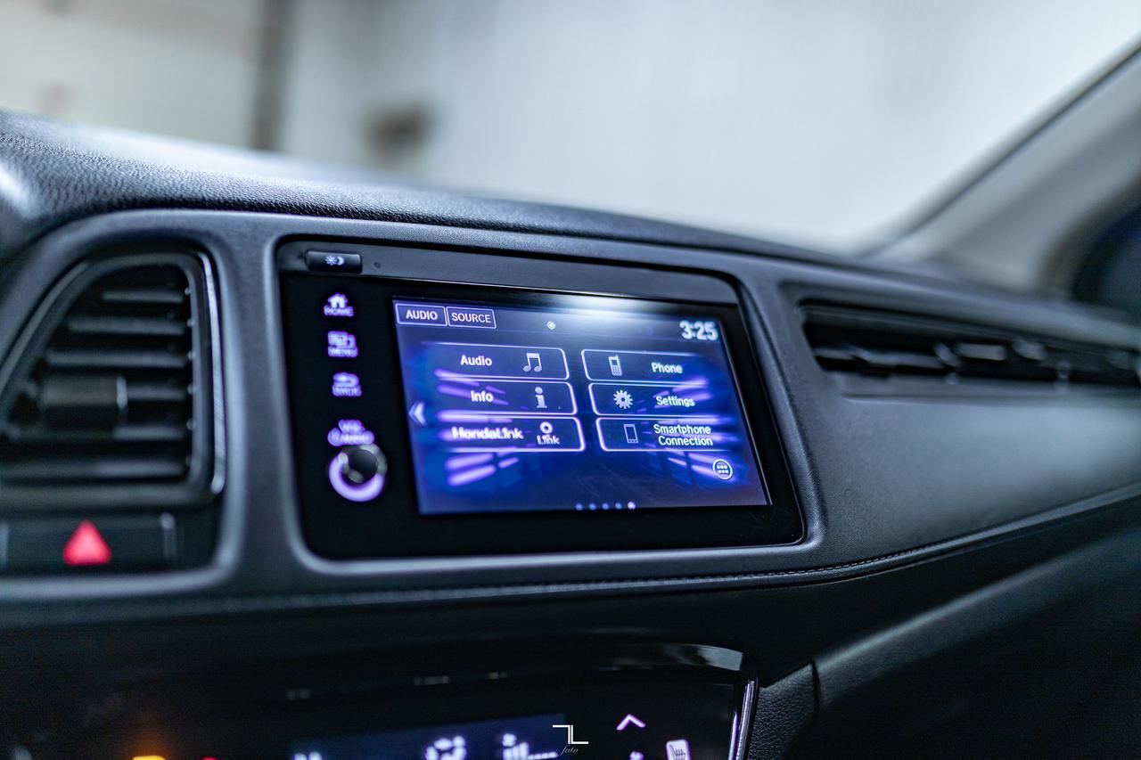 2019 Honda HR-V FWD LX BCam Heated Seats Red Deer AB