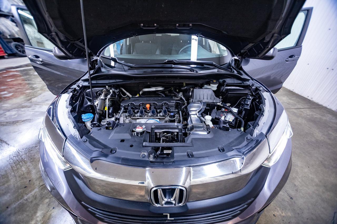 2019 Honda HR-V FWD LX BCam Heated Seats Red Deer AB
