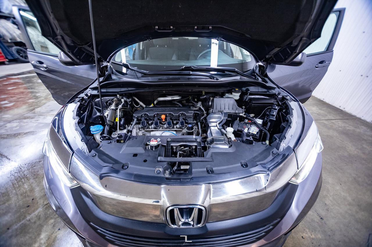 2019 Honda HR-V FWD LX BCam Heated Seats Red Deer AB