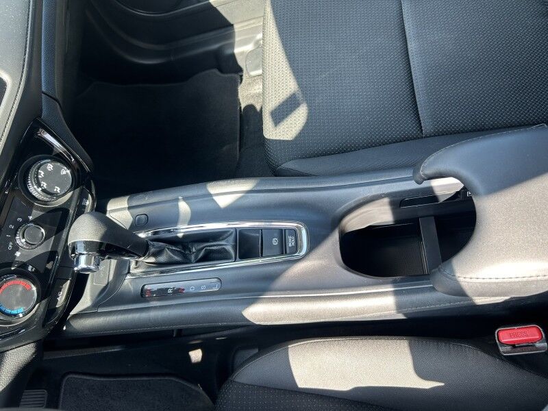 2019 Honda HR-V LX - 1 OWNER - LITTLE OLD COUPLE CAR Webster MA