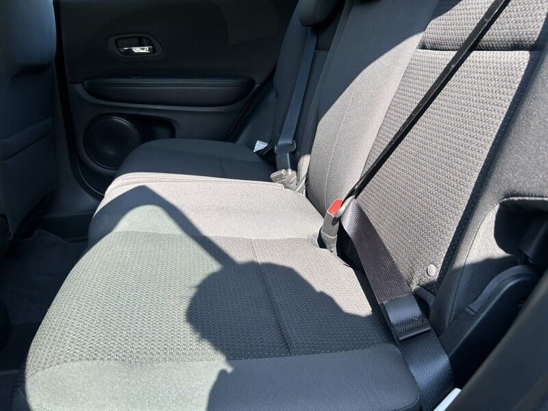 2019 Honda HR-V LX - 1 OWNER - LITTLE OLD COUPLE CAR Webster MA