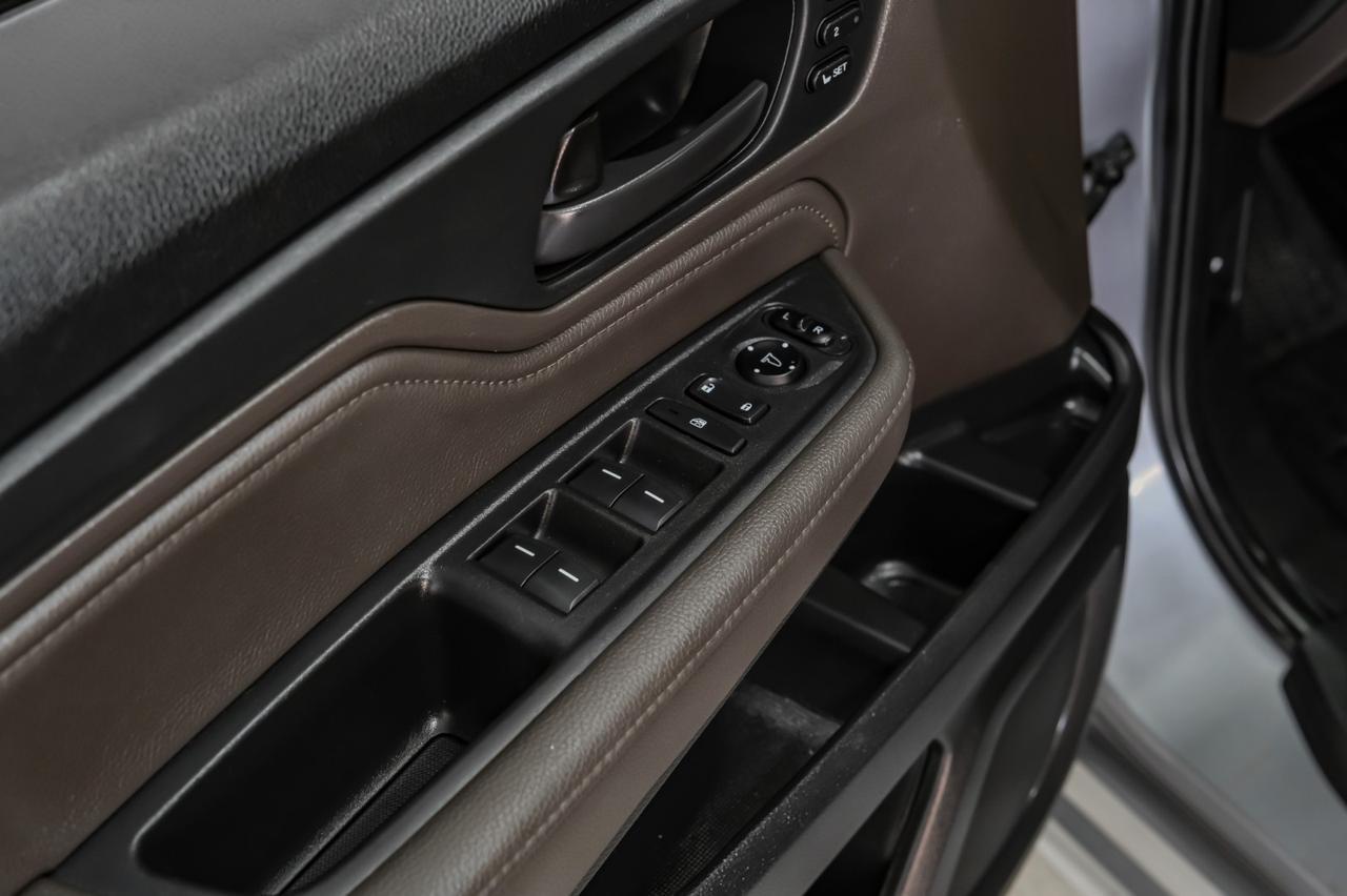 2019 Honda Odyssey TOURING HONDA SENSING SUITE BLIND SPOT NAVIGATION TV ENTERTAINME Carrollton TX