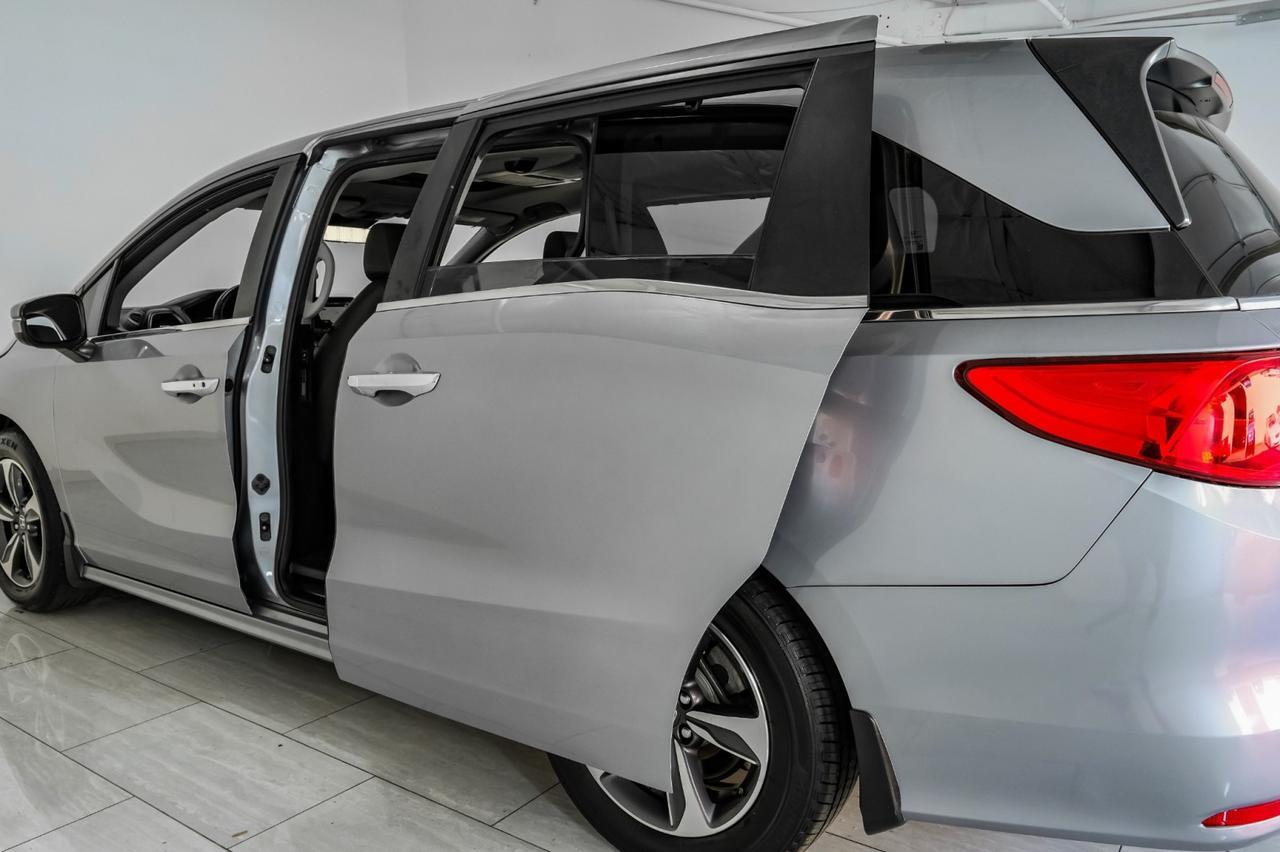 2019 Honda Odyssey TOURING HONDA SENSING SUITE BLIND SPOT NAVIGATION TV ENTERTAINME Carrollton TX