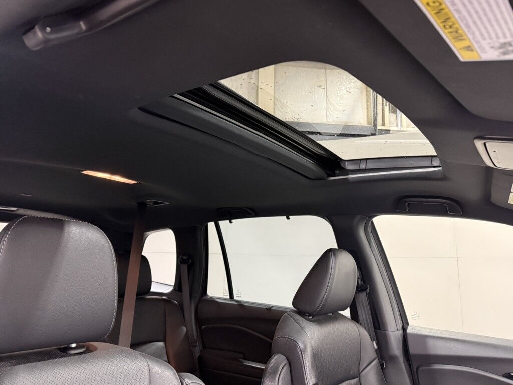 2019 Honda Passport Touring AWD Maumee OH