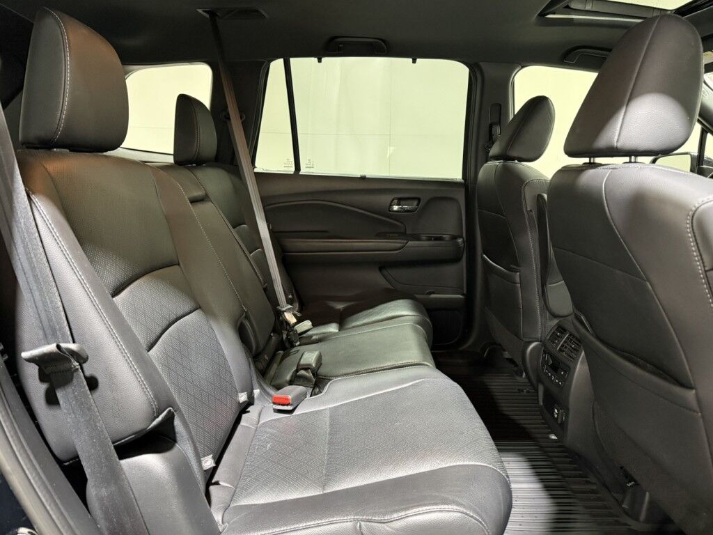 2019 Honda Passport Touring AWD Maumee OH