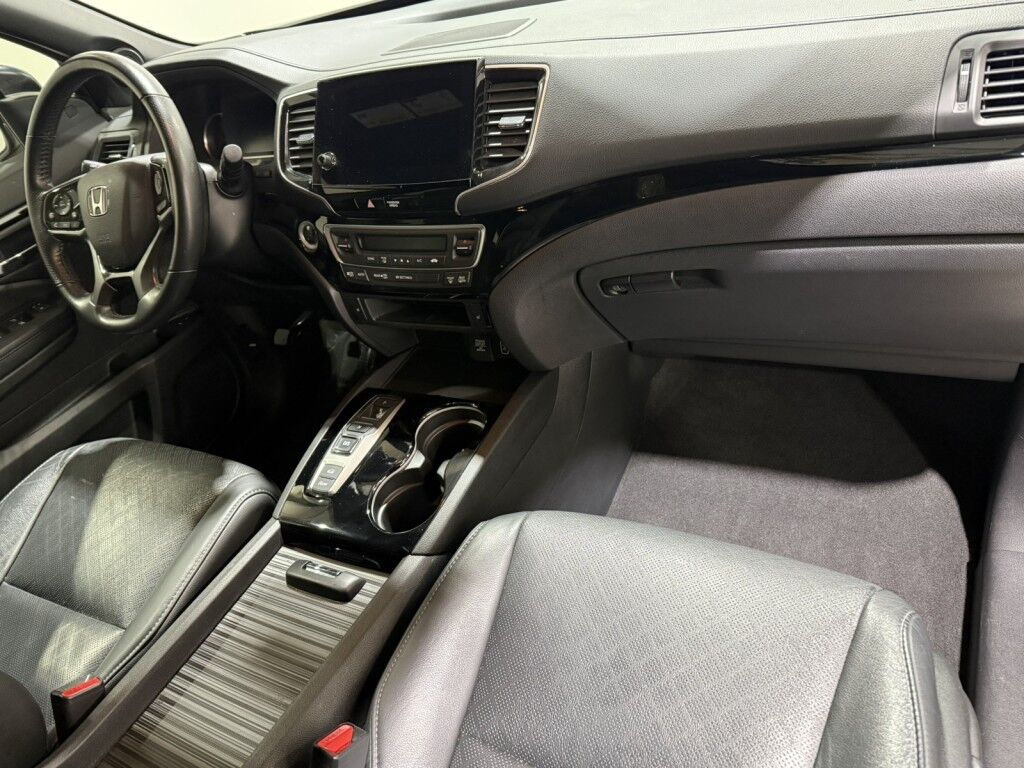 2019 Honda Passport Touring AWD Maumee OH