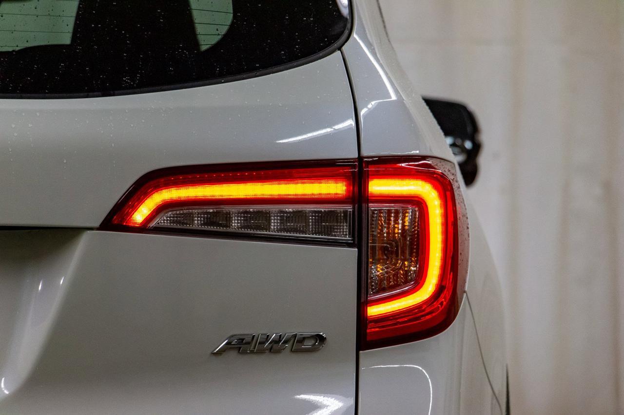 2019 Honda Pilot AWD EX-L 8 Passenger Leather Roof Nav Red Deer AB