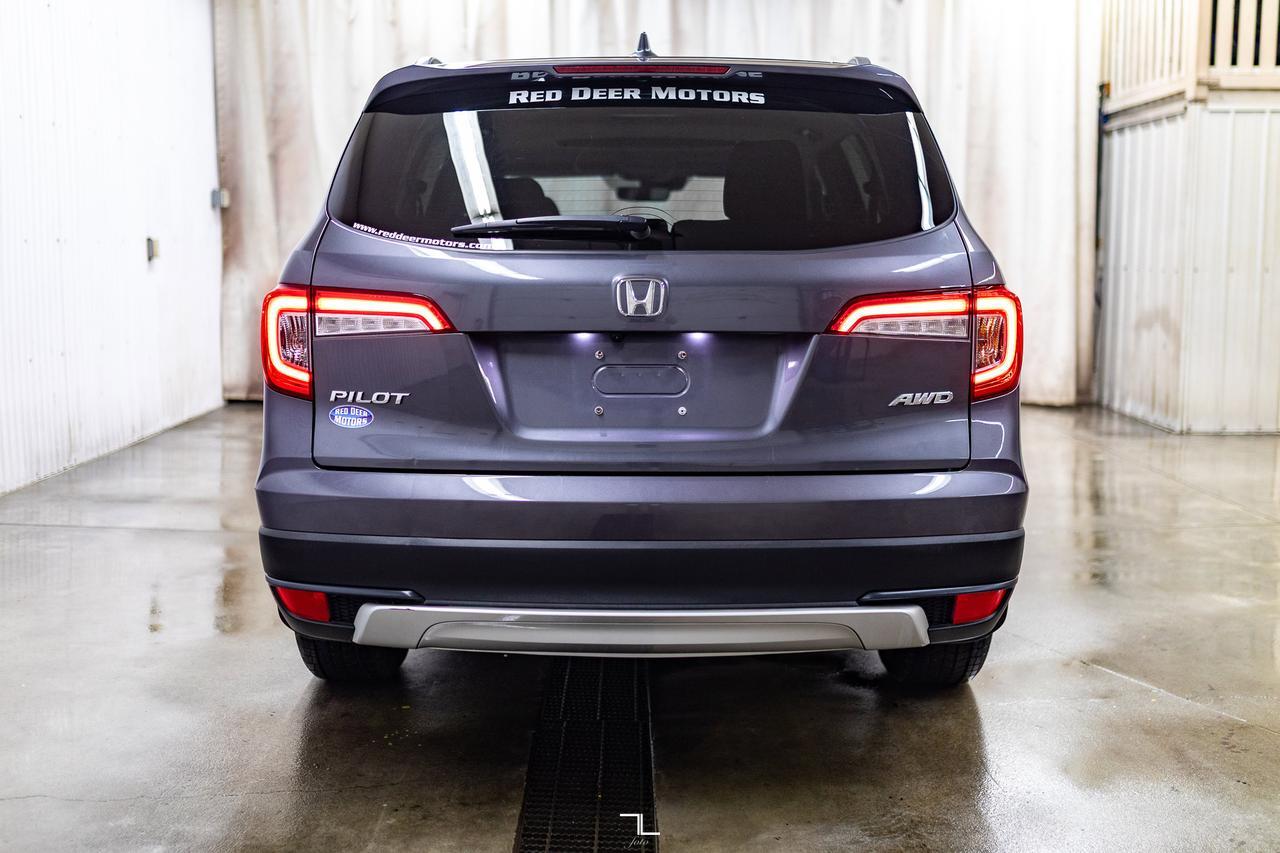 2019 Honda Pilot AWD EX Roof BCam 3rd Row Red Deer AB