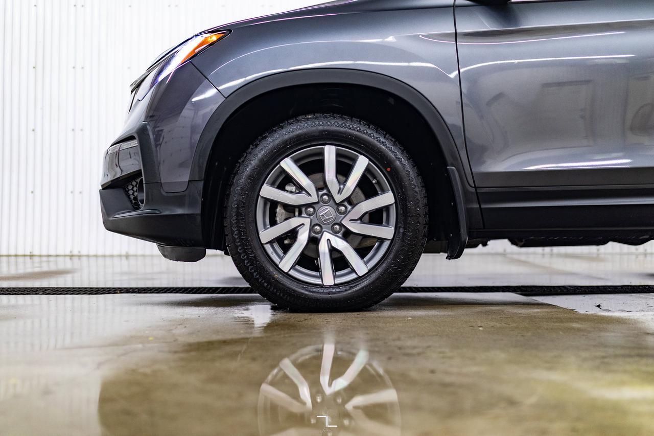 2019 Honda Pilot AWD EX Roof BCam 3rd Row Red Deer AB