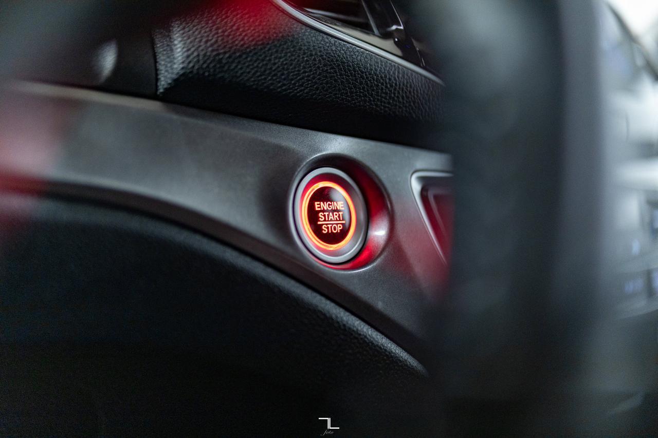 2019 Honda Pilot AWD EX Roof BCam 3rd Row Red Deer AB