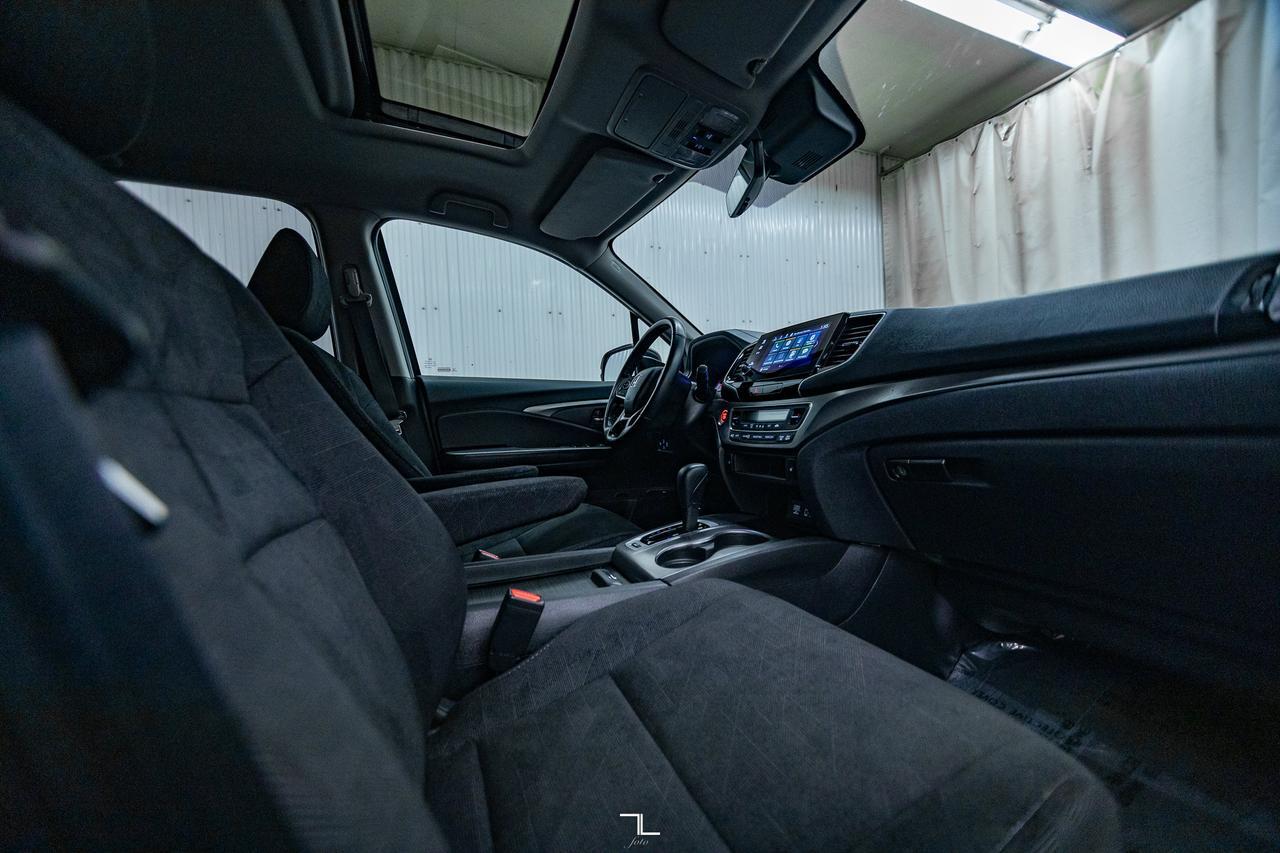 2019 Honda Pilot AWD EX Roof BCam 3rd Row Red Deer AB