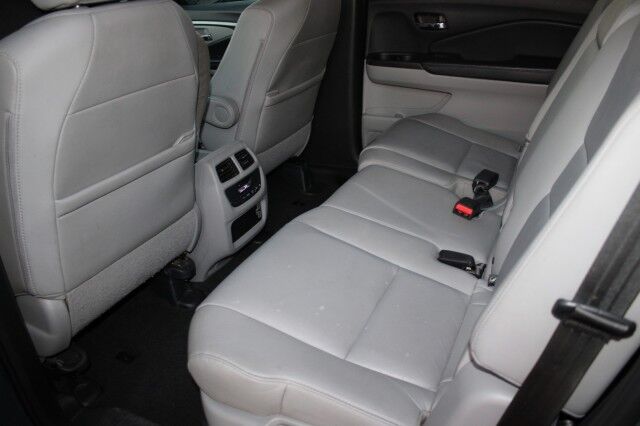 2019 Honda Pilot EX-L BLIND SPOT