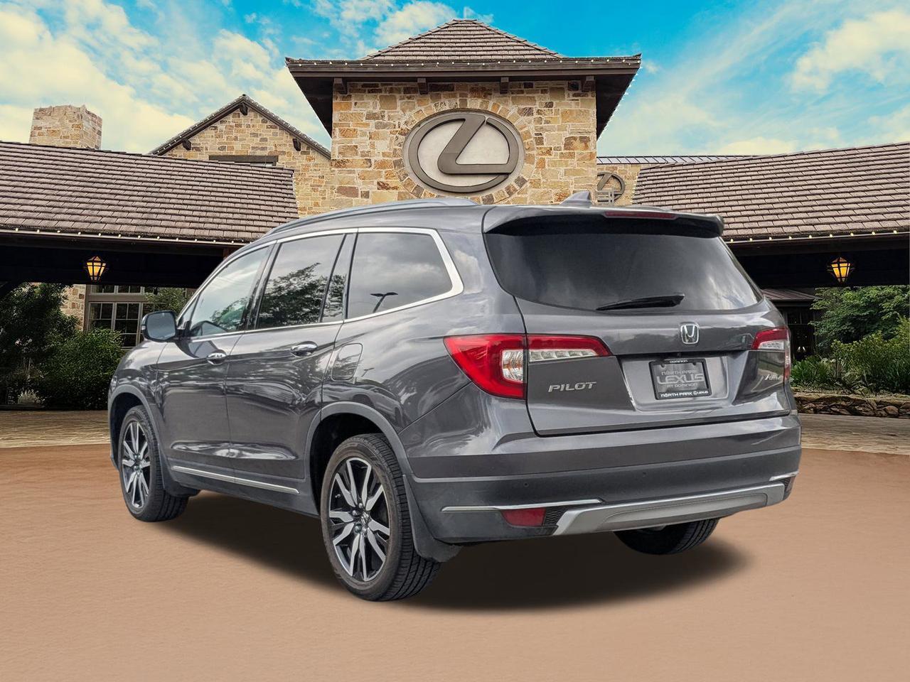2019 Honda Pilot Touring 7-Passenger